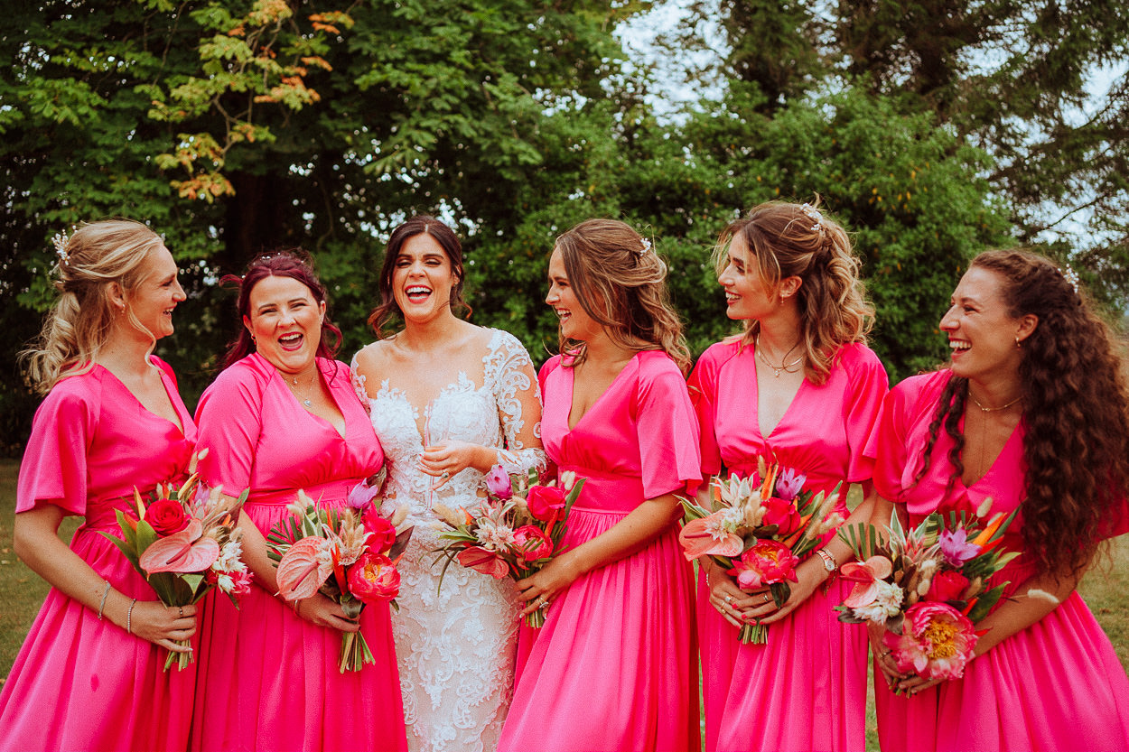 SANT FFRAED HOUSE WEDDING PHOTOGRAPHY 058 SANT FFRAED HOUSE WEDDING PHOTOGRAPHY 058